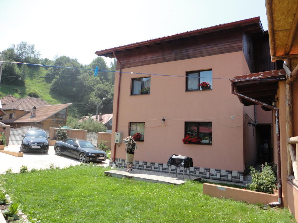 Pensiune Maria Rucar  Bagian luar foto